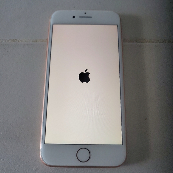 Unlocked Apple‎ iPhone 8 64GB Rose Gold - Picture 6 of 6